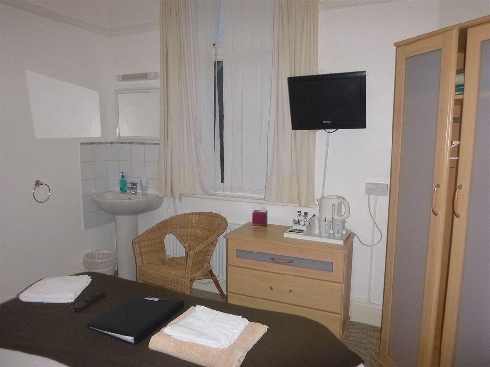 Oasis House Hotel Falmouth Bagian luar foto