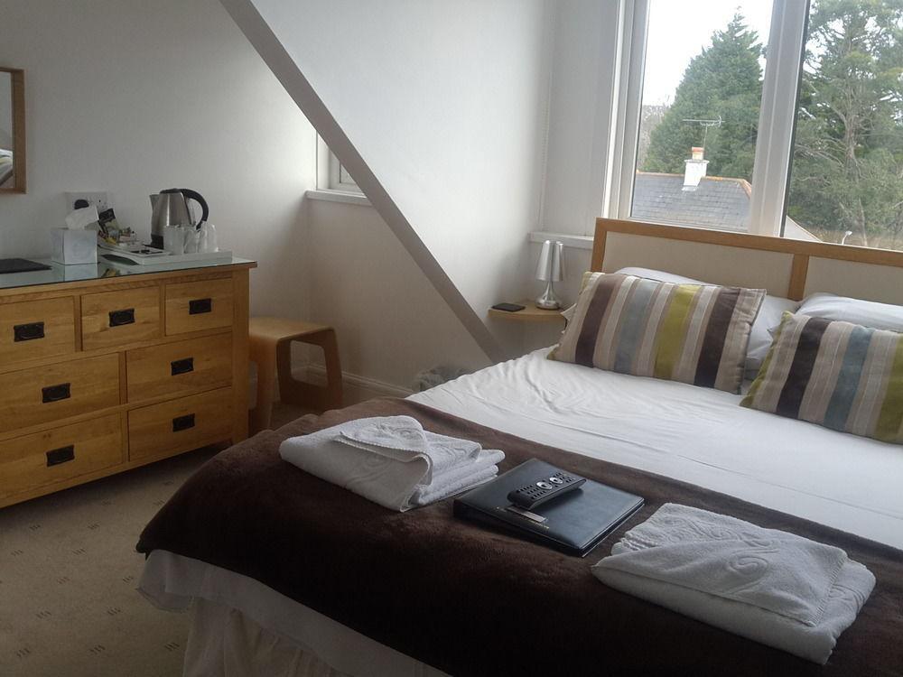 Oasis House Hotel Falmouth Bagian luar foto