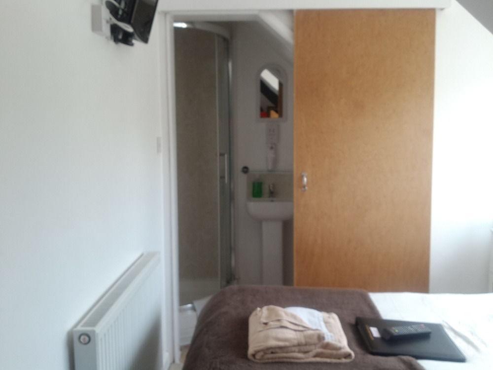 Oasis House Hotel Falmouth Bagian luar foto