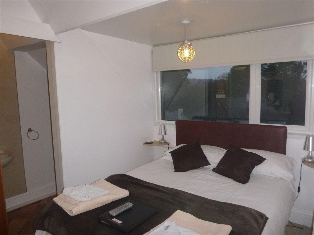Oasis House Hotel Falmouth Bagian luar foto