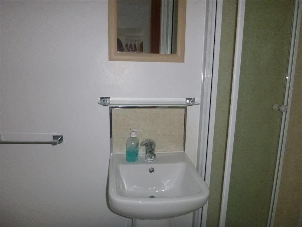Oasis House Hotel Falmouth Bagian luar foto
