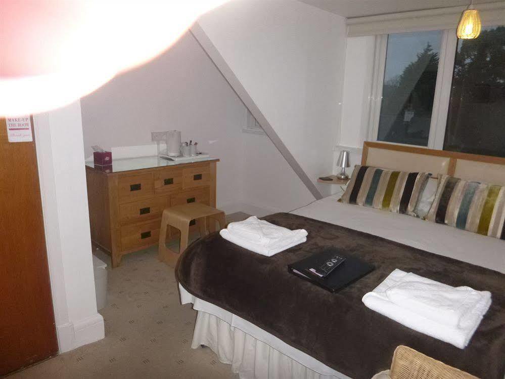 Oasis House Hotel Falmouth Bagian luar foto
